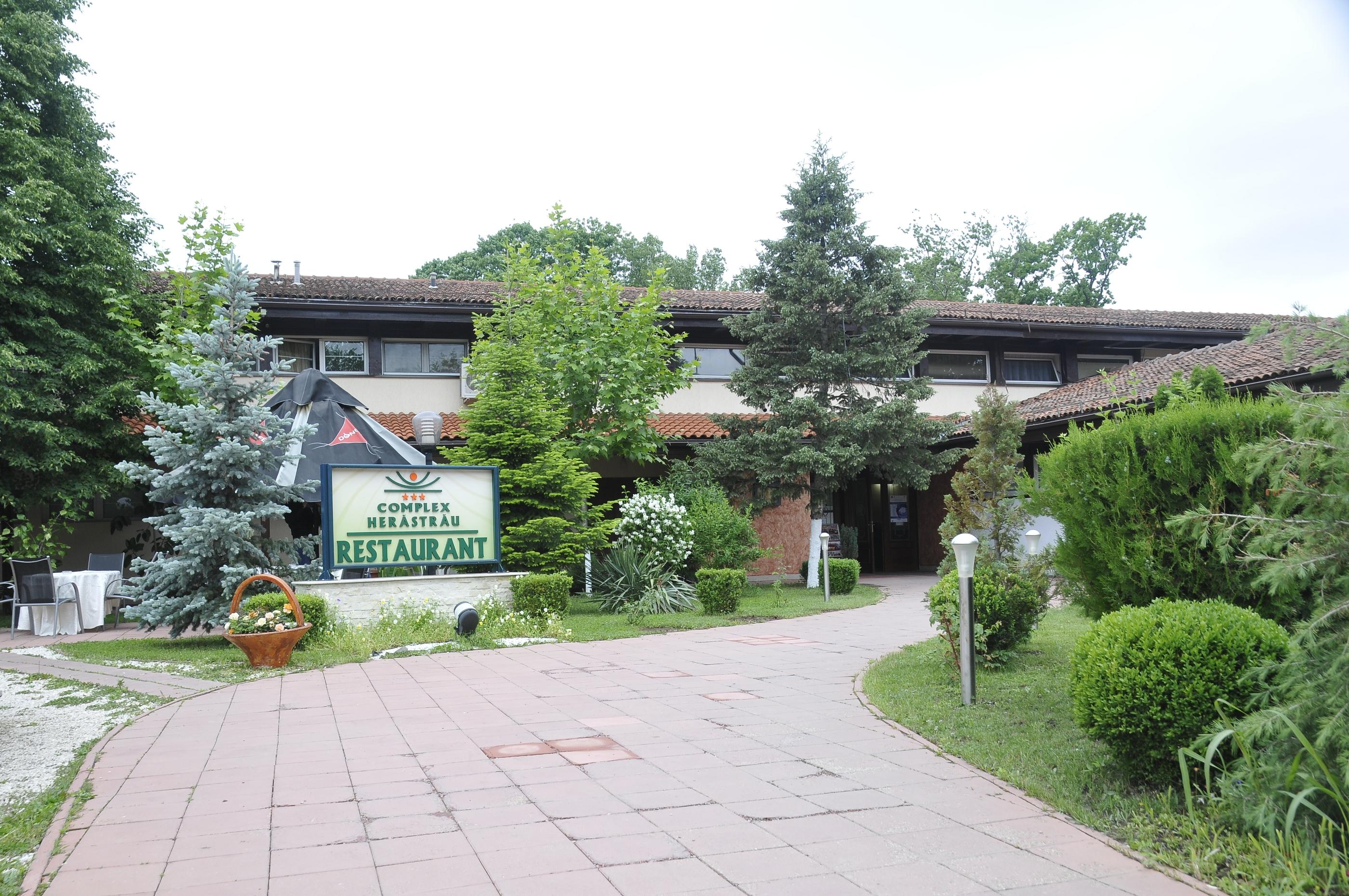 Hotel Herastrau Bucarest Exterior foto